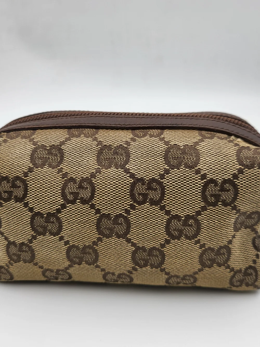 GUCCI Monogram Small Balthus Cosmetic Case Beige Ebony Cocoa..Authentic..